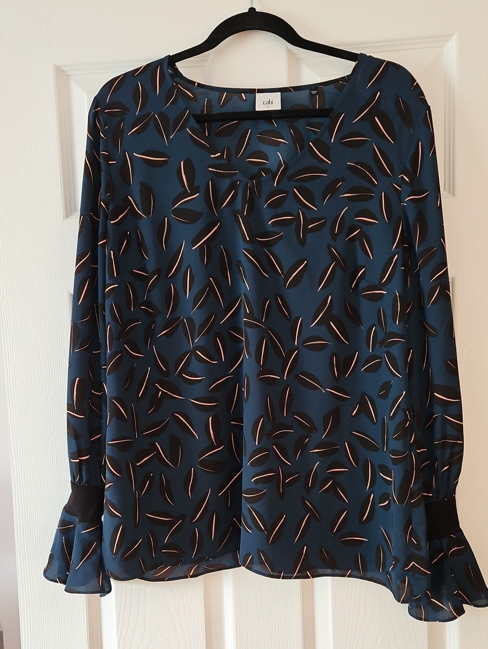 CAbi Teal Leaf-Print Ruffle-Sleeve Blouse